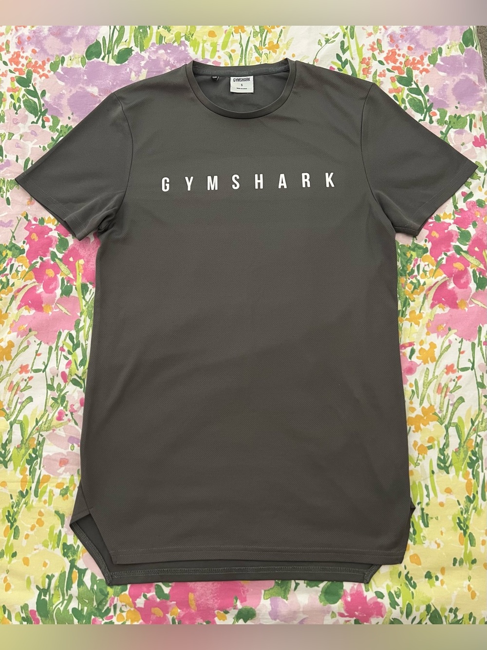 Gymshark Men's Charcoal Gray Short-Sleeve Logo Tee